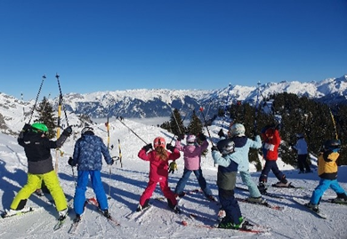 Skifahren.jpeg